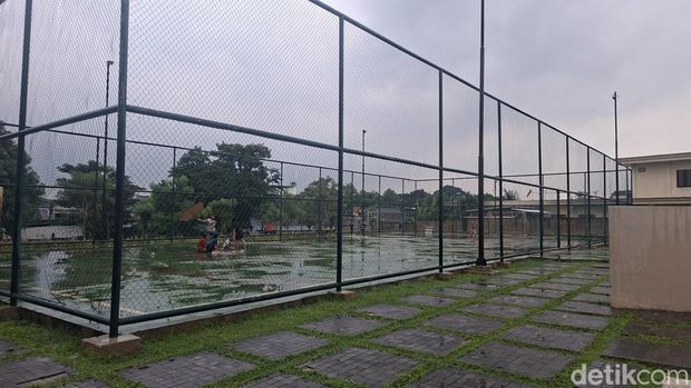 Taman Dafici, Skatepark-nya Jadi Perosotan Raksasa Saat Hujan