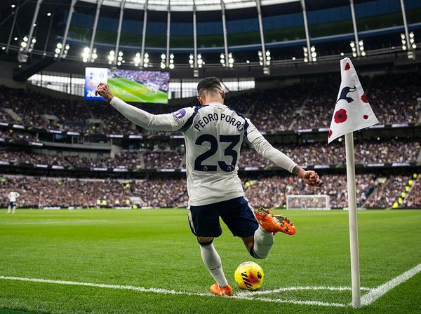 Mencari Raja Corner Liga Inggris: Arsenal Vs Tottenham