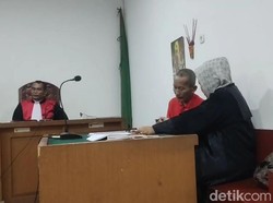 Yunas Pembunuh Lansia di Palembang Jalani Sidang Perdana-Didakwa Pasal Berlapis
