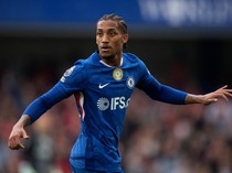 Joao Pedro Pengin Capai Level Harry Kane