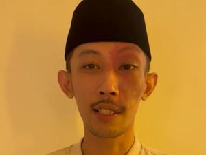 Anggota DPRD Jember Minta Maaf Usai Main Game Sambil Merokok Saat Rapat