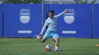 Dedi Kusnandar Ajak Persib Lupakan Euforia Usai Kalahkan Persija