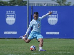 Dedi Kusnandar Ajak Persib Lupakan Euforia Usai Kalahkan Persija