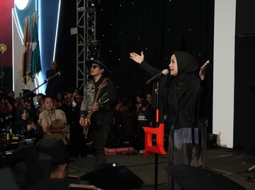 Kotak Beri Energi Untuk Para Wisudawan Baru