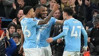 Man City Akan Terus Bikin Arsenal Waspada