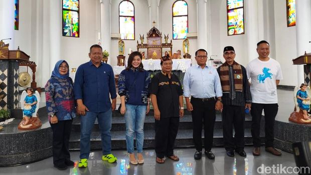 Partai Demokrat gelar hormat sosial peringati Kenaikan Yesus Kristus di Bekasi