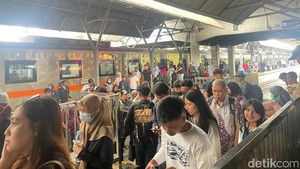 Libur Sekolah, 418 Ribu Orang Bepergian Naik KA di Daop 8 Surabaya