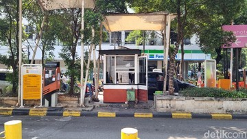 Segel Parkir Blok M Square Sudah Dibuka, Operasi Kembali Normal