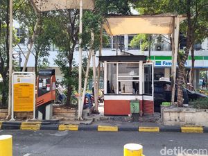 Segel Parkir Blok M Square Sudah Dibuka, Operasi Kembali Normal