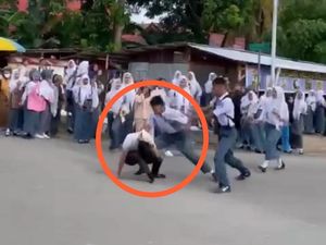 Detik-detik 2 Satpam SMK 1 Polewali Dikeroyok Siswa Usai Tegur Pelaku Merokok