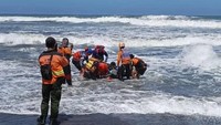 Nelayan Tenggelam di Pantai Baru Bantul Ditemukan Tewas