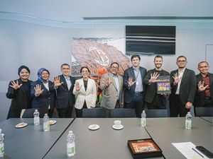 Berguru ke Milan, Rano Karno Mau Sulap JIS Jadi San Siro-nya Jakarta