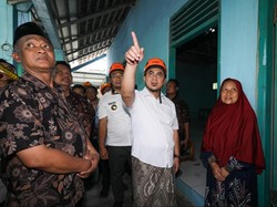 Taj Yasin Bantu Sekolah Roboh di Sragen, Tiga Kelas Sekaligus Diperbaiki