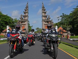 Ratusan Ducatisti Kumpul di Bali, Ada Apa?