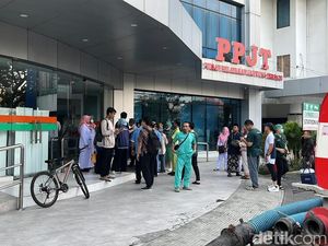 Kebakaran PPJT RSUD dr Soetomo Berasal dari Lantai 5