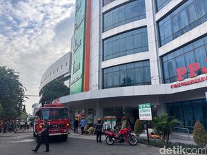 Video: Kebakaran RSUD dr Soetomo Surabaya, 1 Pasien Meninggal Dunia