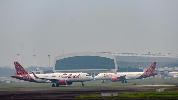Pemerintah Beri Lampu Hijau Maskapai Sesuaikan Harga Tiket