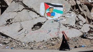 Mural Lamine Yamal Bawa Bendera Palestina di Gaza