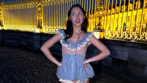 Video: Ketika Dunia Olivia Rodrigo Disulap Jadi LEGO