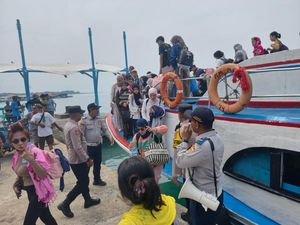 Long Weekend, Polisi Tambah Personel di Dermaga Kepulauan Seribu