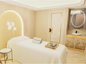 Staycation Mewah di The Trans Luxury Hotel Surabaya Mulai Rp 999 Ribu