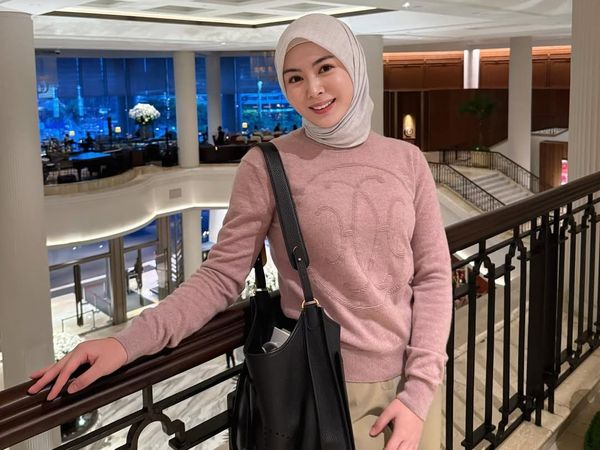 Ayana Moon Rasakan Banyak Nikmat 14 Tahun Peluk Islam