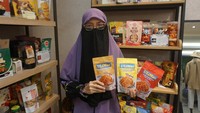 Camilan Bawang Goreng yang Membuat Uli Cuan Jutaan Rupiah dari Rumah