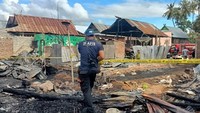 Polisi Dalami Unsur Kesengajaan 17 Rumah-Gudang Terbakar di Bima