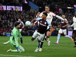 Liverpool Dibantai Aston Villa 4-2, Netizen Ketar-ketir UCL