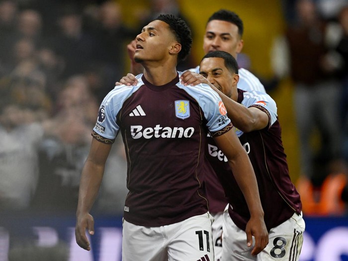 BIRMINGHAM, ENGLAND - MAY 15: Ollie Watkins of Aston Villa celebrates scoring his team's second goal during the Premier League match between Aston Villa and Liverpool at Villa Park on May 15, 2026 in Birmingham, England. (Photo by Shaun Botterill/Getty Images)
