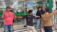 2 Pelaku Modus Ganjal ATM di Serang Ditangkap, Kuras Uang Rp 139 Juta
