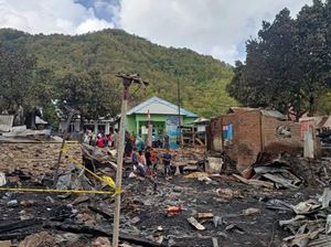 Emosi lalu Bakar Adik, Pria di Bima Sebabkan 17 Rumah dan Gudang Hangus