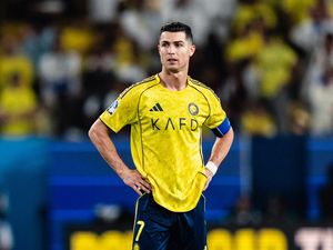 Video Wajah Masam Ronaldo Usai Gagal Juara, Ogah Ambil Medali Runner-up