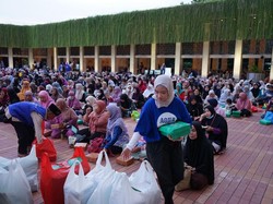 Dukung Kemaslahatan Umat, AQUA Raih Penghargaan dari Masjid Istiqlal