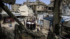 Dua Warga Palestina Korban Serangan Drone Israel Dimakamkan di Gaza