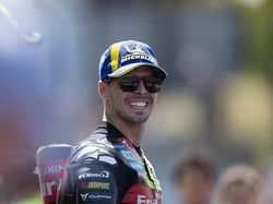 Crash Horor MotoGP Catalunya, Diggia Cuma Bisa Ngumpet di Fairing Motor
