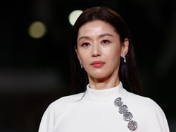 Alasan Jun Ji Hyun Pilih Comeback ke Layar Lebar Lewat Colony