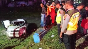 Chevrolet Terperosok ke Sungai di Grobogan, Sopir Tewas