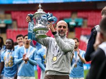 Video Guardiola saat Ditanya soal Penghargaan yang Cocok Diberikan City