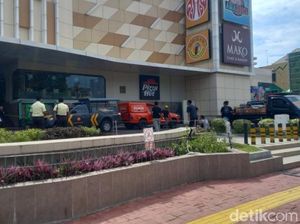 5 Karyawan Terjebak Kebakaran Megamall Manado, 1 Tewas