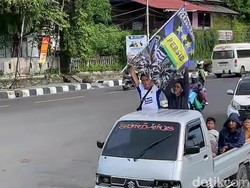 400 Bobotoh-Viking Tiba di Masjid Terapung Parepare Jelang PSM Vs Persib