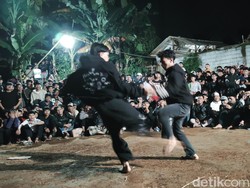 Adu Tulang Kering Ala Cimande, Pulangnya Tetap Salaman No Baper