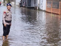 Banjir Rob Rendam Pesisir Utara Pasuruan