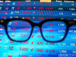 IHSG Dibuka Loyo Menanti Pidato Prabowo soal APBN 2027