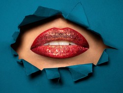 Bibir Berkedut Terus Pertanda Apa? Ini Mitos, Fakta, dan Cara Mengatasinya