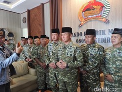 Dandim Kediri Bantah Viral Video Diduga Bagi-bagi Fee Pembangunan Kopdes