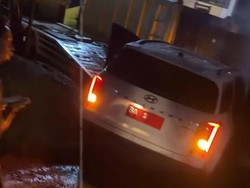 Duduk di Depan, Wagub Sumbar Terlindung Airbag Saat Mobil Tabrak Truk