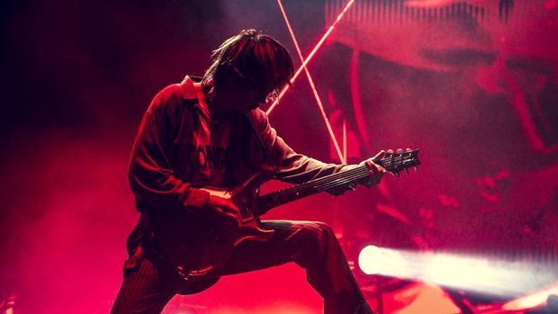 Konser ONE OK ROCK di Detox Asia Tour 2026 di Indonesia Arena, Jakarta pada Sabtu (16/5). (dok. Masahiro Yamada)