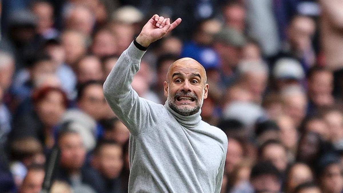 Pep Guardiola meninggalkan Man City dengan damai. (Foto: Getty Images/Robin Jones)