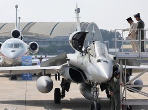 TNI Terima Pesawat Rafale-Falcon 8X, Seskab: Upaya Modernisasi Alutsista